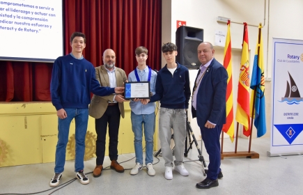 Castelldefels constituye su nuevo Interact Club y refuerza su apuesta por el liderazgo juvenil.