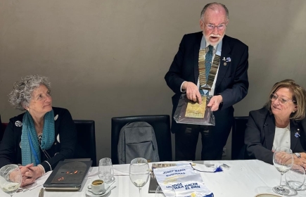 Con Maria Antònia Campdepadrós, presidenta y asistente del gobernador.