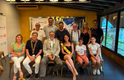 RECIBIMOS LA VISITA DEL GOBERNADOR ORIOL BRUTAU A NUESTRO CLUB